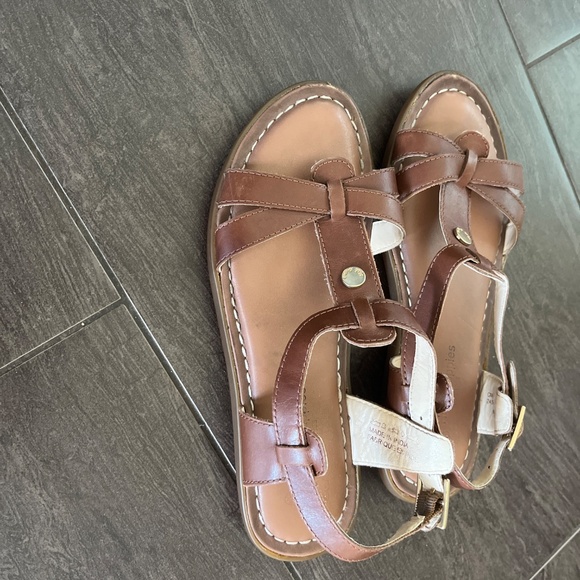 Hush puppies flat sandals - Picture 2 of 2